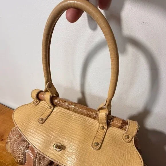 VINTAGE Fendi PITHON Skin Embossed Magic Bag - Picture 9 of 17